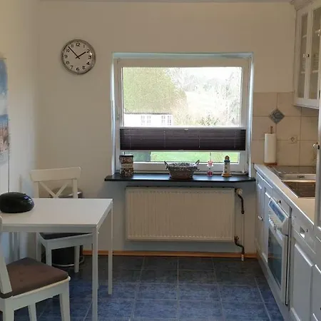 Ferienhaus Bahnenswarft بيت للعطل Dagebüll